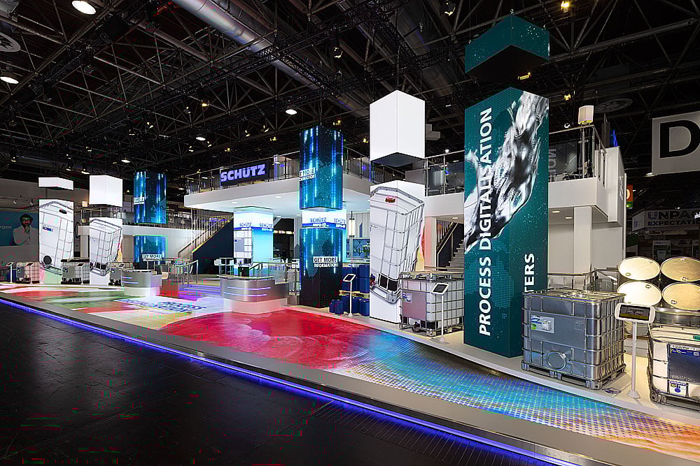 SCHÜTZ-I_Pack23-FrontR-9634-socialmedia